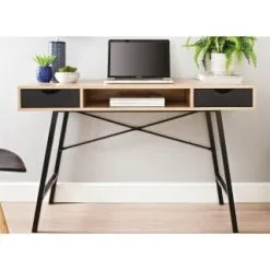 B&M Michigan Desk - Black