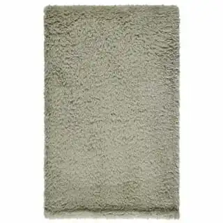 B&M Simply Two Tone Teddy Throw - Sage 4 B&M Simply Two Tone Teddy Throw - Sage - Image 2